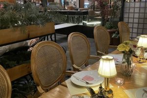 مطعم أروما فلور الطائف (السعر + المنيو + الموقع + أراء الناس)