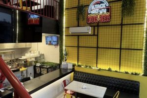 مطعم برجر بي تاك الطائف (السعر + المنيو + الموقع + أراء الناس)